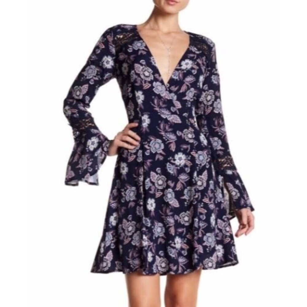 ASTR the Label Floral Blue Pink Boho Dress Bell Sleeves XS